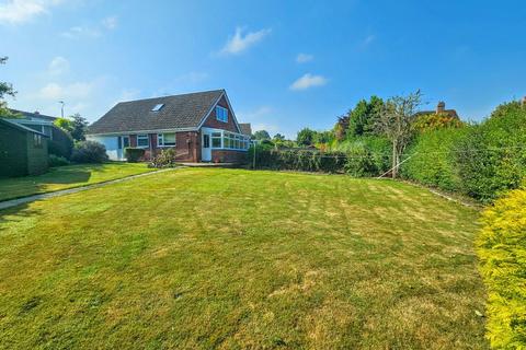 4 bedroom bungalow for sale, Linda Crescent, Louth LN11