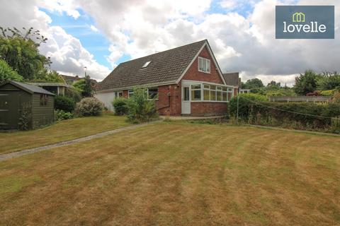 4 bedroom bungalow for sale, Linda Crescent, Louth LN11