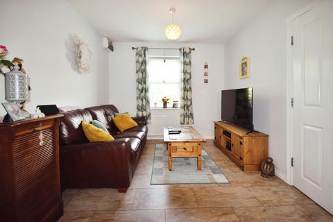 undefined, Newbridge Hill, Louth LN11