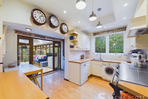 75 Banstead Road, Epsom, KT17 3HH