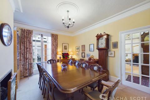 75 Banstead Road, Epsom, KT17 3HH