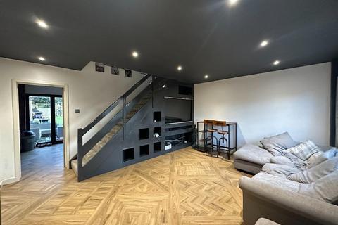 75 Birch Barn Way, Northampton, NN2 8DU