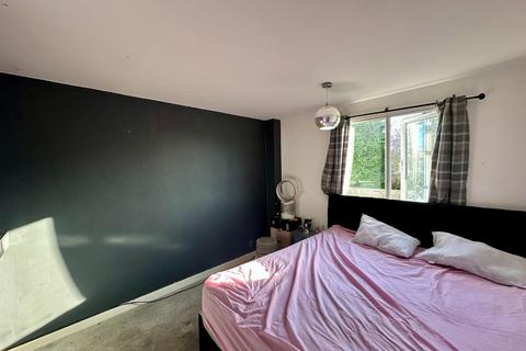 75 Birch Barn Way, Northampton, NN2 8DU