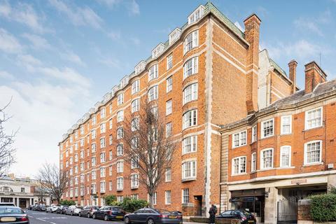 2 bedroom flat for sale, Queensway, Bayswater, London, W2 5HU