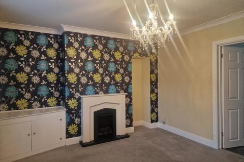 2 bedroom house to rent, Douglas Road, Deal, CT14