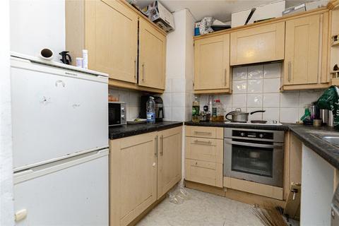 2 bedroom apartment for sale, Martins Place, Thamesmead SE28