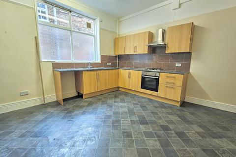 1 bedroom flat for sale, Chequergate, Louth LN11