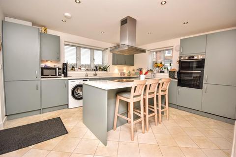 4 bedroom detached house for sale, Acorn Avenue, Louth LN11