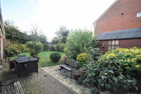 3 bedroom detached bungalow for sale, Eresbie Road, Louth LN11