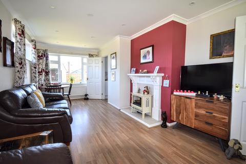 2 bedroom semi-detached bungalow for sale, Vanessa Road, Louth LN11