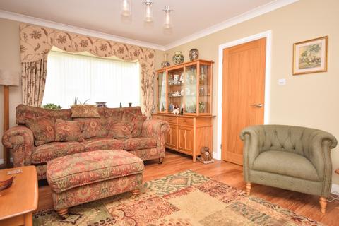 undefined, Manor Park, Legbourne LN11