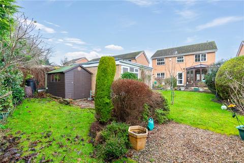 4 bedroom detached house for sale, Greenfields Way, Burley in Wharfedale, Ilkley, West Yorkshire, LS29