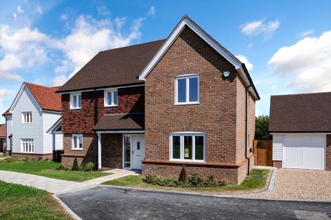 4 bedroom detached house for sale, Summerfield Close, Staple, Canterbury, Kent