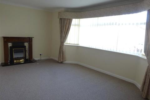 2 bedroom bungalow for sale, Kearsley Drive, Rhyl LL18