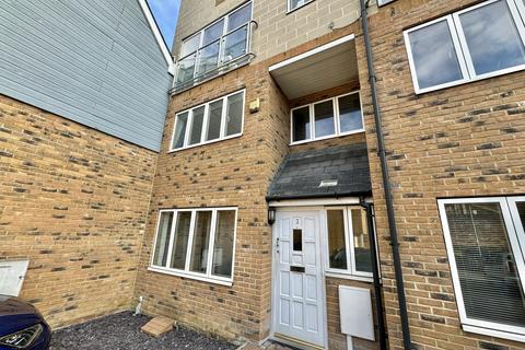 2 bedroom maisonette to rent, Wellesley Court, Ramsgate