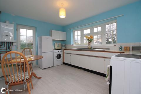 4 bedroom detached house for sale, Harold Road, Minnis Bay, Birchington