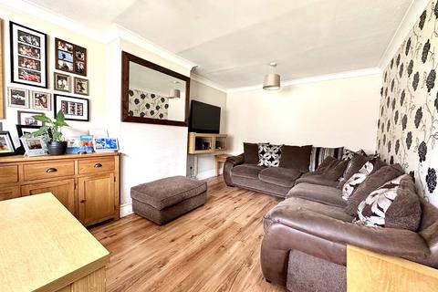 2 bedroom end of terrace house for sale, Rundells, Harlow, Essex, CM18