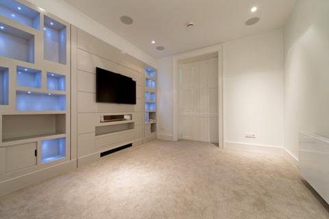 4 bedroom end of terrace house to rent, Albany Terrace, Regents Park, London, NW1