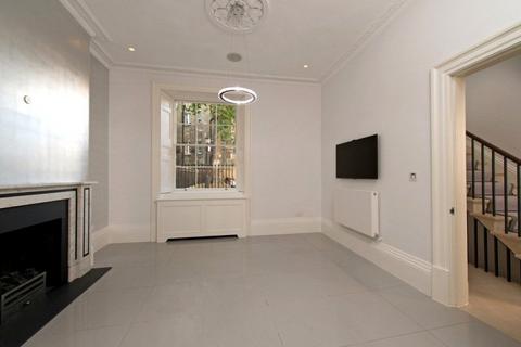 4 bedroom end of terrace house to rent, Albany Terrace, Regents Park, London, NW1