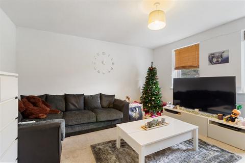 2 bedroom flat for sale, Cameron Court, St. Andrews Road, Malvern, WR14 3QQ