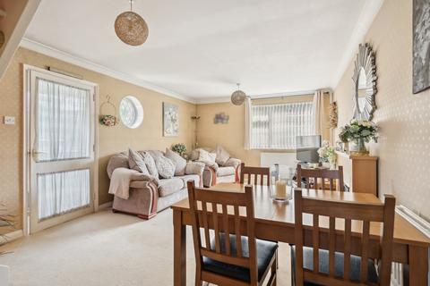 2 bedroom end of terrace house for sale, Kipling Close, Hitchin, SG4