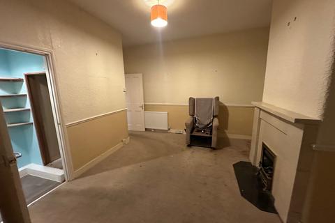 2 bedroom flat to rent, Ilford IG3