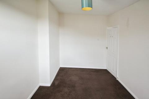 2 bedroom end of terrace house to rent, Devonshire Avenue East, Chesterfield S41