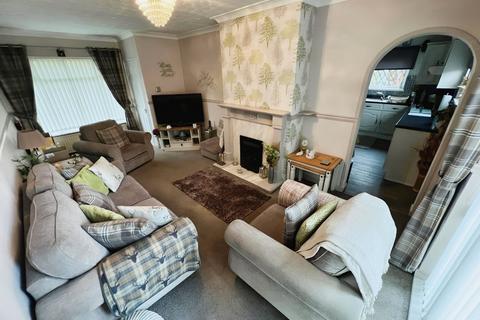 3 bedroom semi-detached house for sale, Chelmsford Drive, Staffordshire ST2