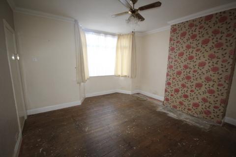 3 bedroom terraced house for sale, Ashford Avenue, North Yorkshire TS5