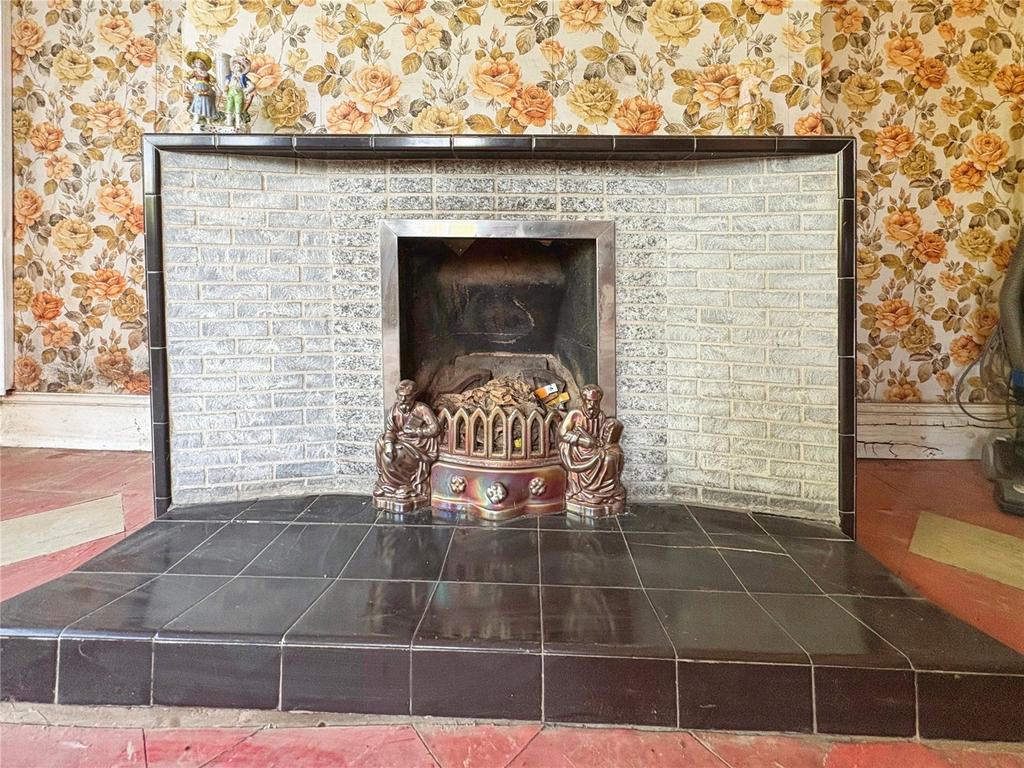 Fireplace No. 06