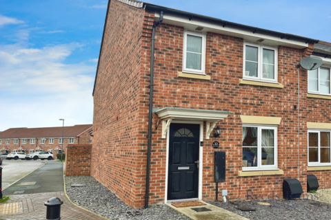 3 bedroom end of terrace house for sale, Elston Avenue, North Yorkshire YO8