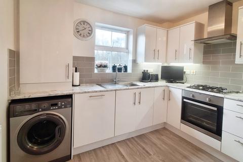 2 bedroom apartment for sale, Bluebell Road, Wakefield WF3