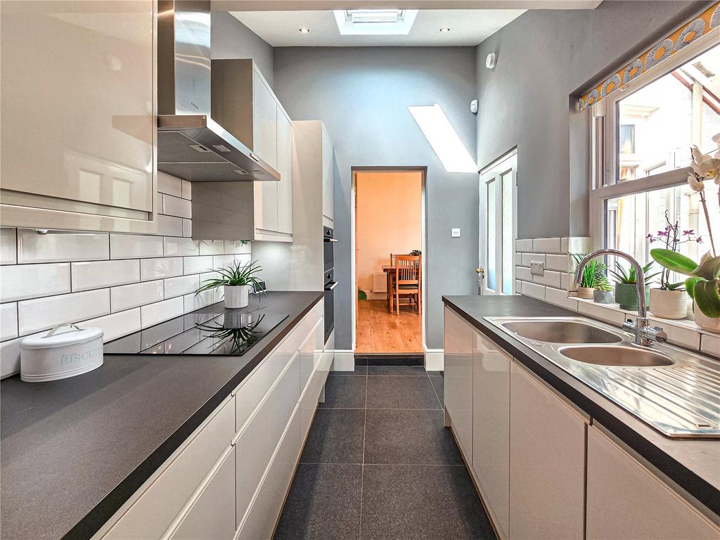 Kitchen Reverse
