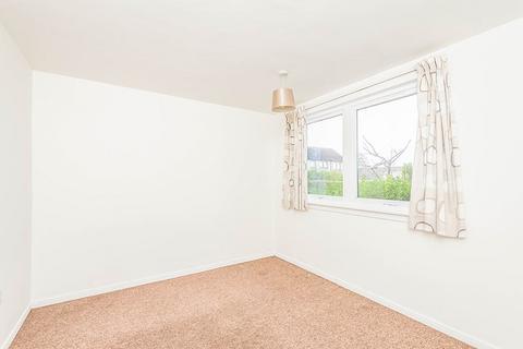 2 bedroom flat to rent, Mackay Road, Inverness IV2