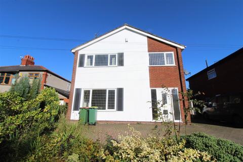 4 bedroom house to rent, Sharoe Green Lane, Fulwood, Preston