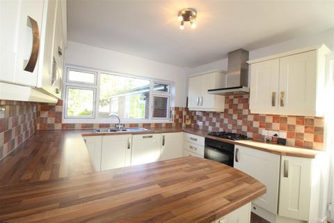 4 bedroom house to rent, Sharoe Green Lane, Fulwood, Preston