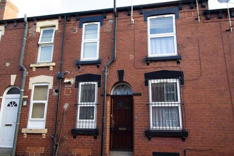 2 bedroom terraced house to rent, 11 Kelsall Road, Burley LS6