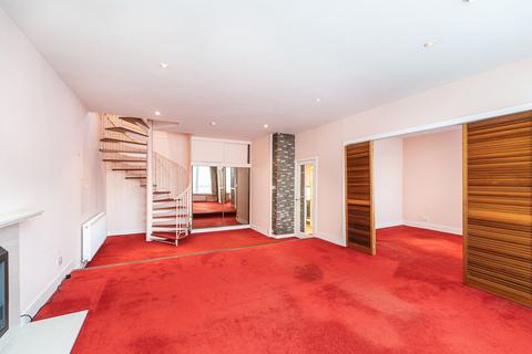 3 bedroom flat for sale, 33 2F Queensferry Street, Edinburgh, EH2