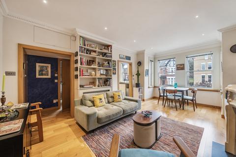 1 bedroom end of terrace house for sale, Knollys Road, London SW16