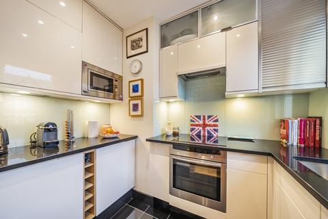 1 bedroom end of terrace house for sale, Knollys Road, London SW16