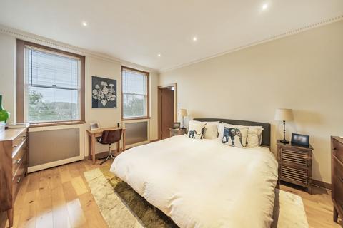 1 bedroom end of terrace house for sale, Knollys Road, London SW16