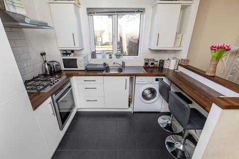 1 bedroom end of terrace house for sale, Matthey Place, CRAWLEY, West Sussex, RH10