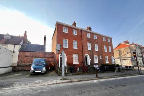 4 bedroom end of terrace house for sale, Southampton Street, Reading, Berkshire