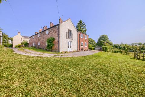 3 bedroom semi-detached house for sale, 5 South Close, Arnesby LE8