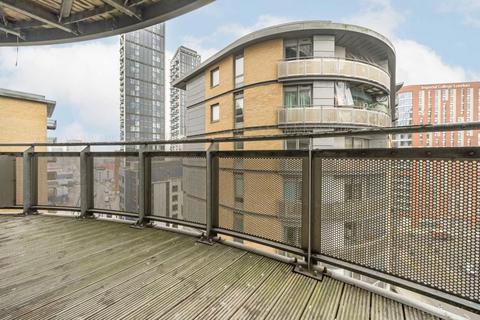 1 bedroom flat for sale, Victoria Road, London W3