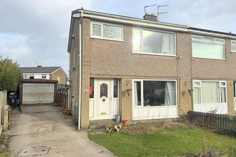 3 bedroom semi-detached house for sale, Tewit Green, Halifax HX2