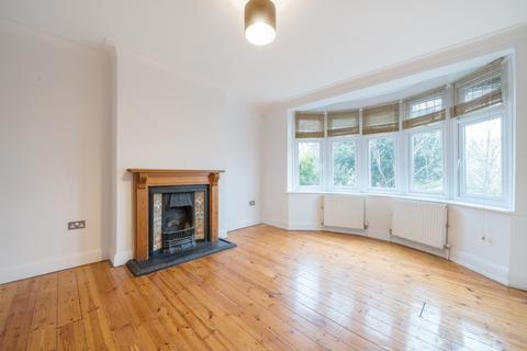 4 bedroom semi-detached house to rent, Horniman Drive London SE23