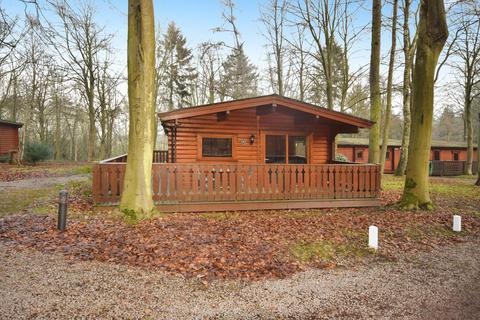 3 bedroom log cabin for sale, Kenwick Woods, Louth LN11