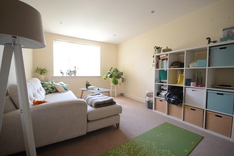 1 bedroom apartment to rent, Oakcote Gardens, Reading RG30