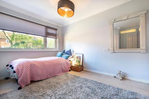 13 Cedar Ridge, Tunbridge Wells, TN2 3NX